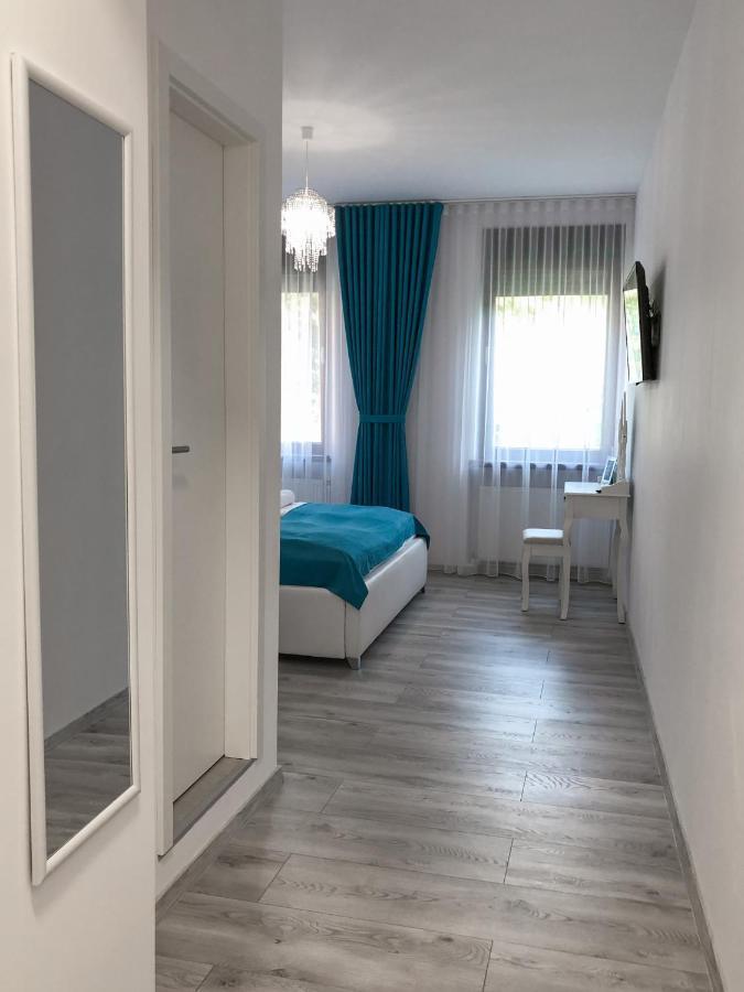Gizell Apartment 1 Sibiu Extérieur photo